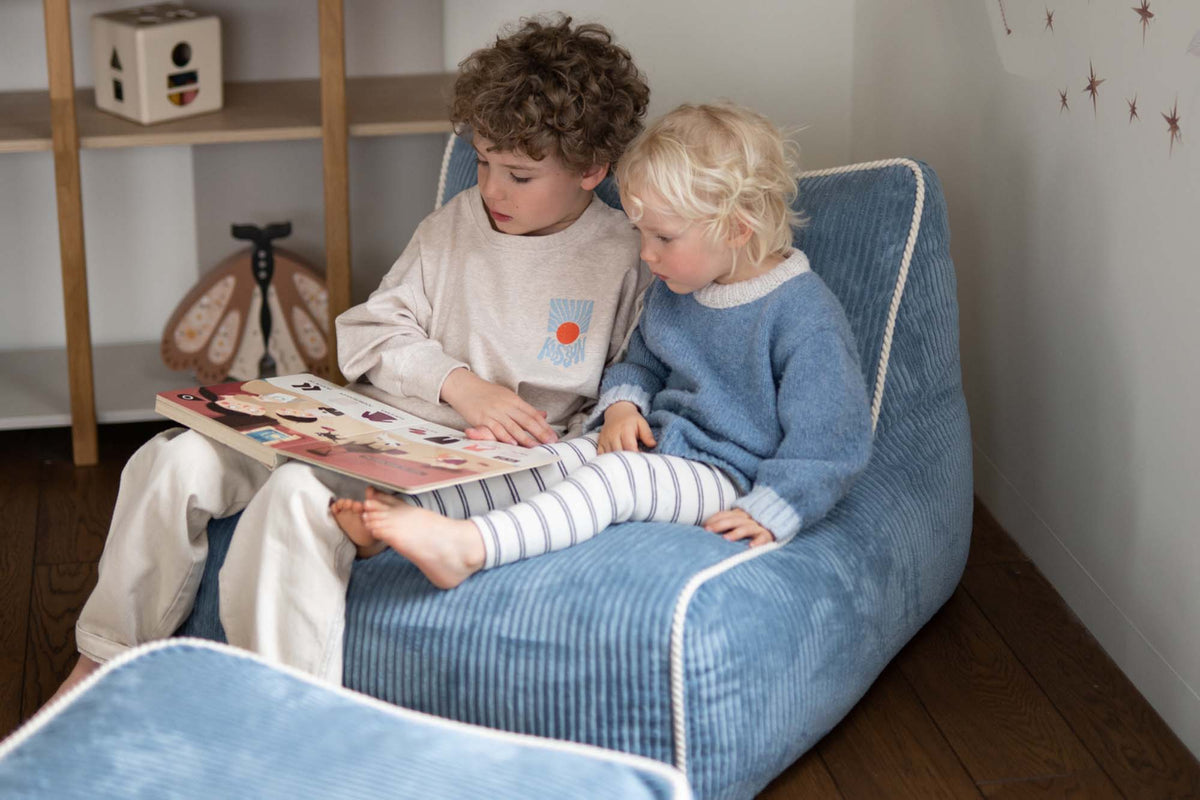 Kumo Chair Corduroy Sky Sugar